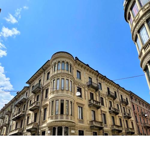 S e c r e t D i a m o n d - Torino