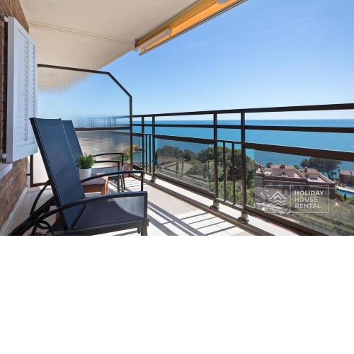 S18 PANORAMIC SEA VIEWS