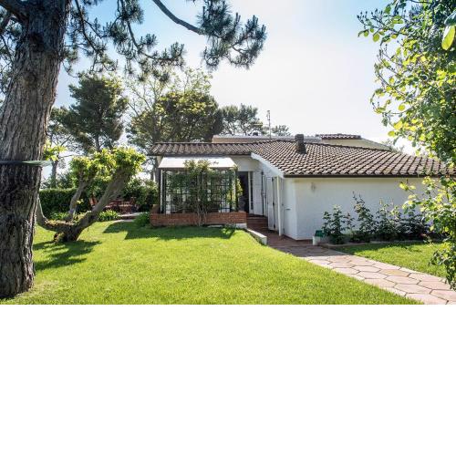 S315 - Sirolo, villa singola con giardino panoramico