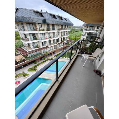 SA Apartments! Lux Family Duplex