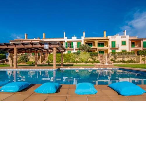 Sa Rapita Apartment Sleeps 4 with Pool Air Con and WiFi