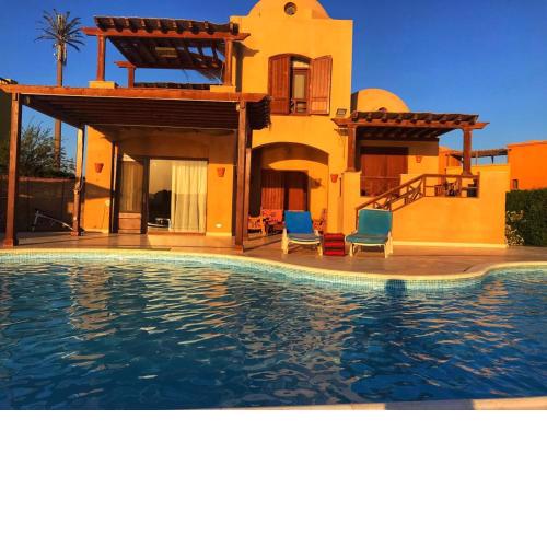 Sabina Private pool 3 BR