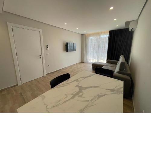SACA APARTMENTS