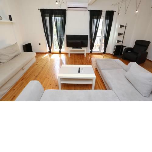 Saint Dimitris Luxury Apartment