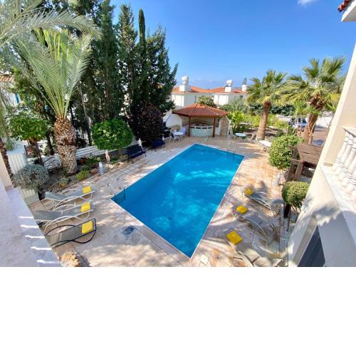 Saint George villa