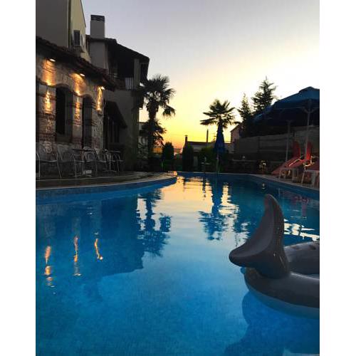 Samel Hotel