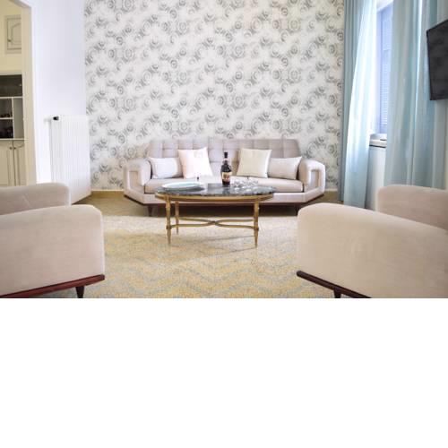 Samuel Apartment