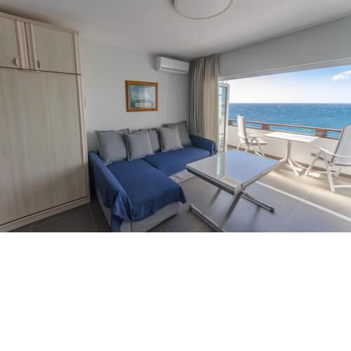 San Agustin Sea View Studio