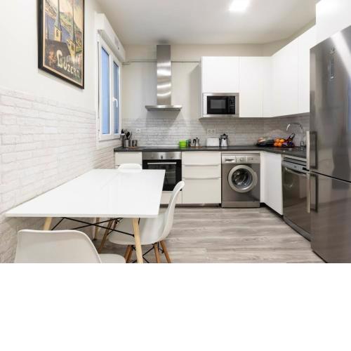 SAN MAMES TERMIBUS apartment by Aston Rentals