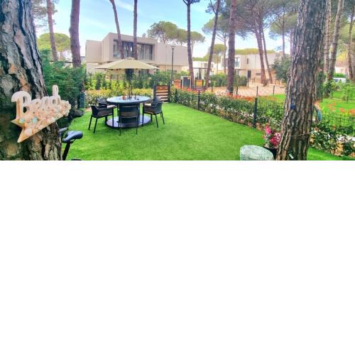 San Pietro Garden Apartment, Lalëz,
