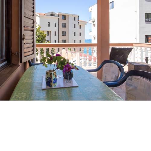 Sandra Apartments