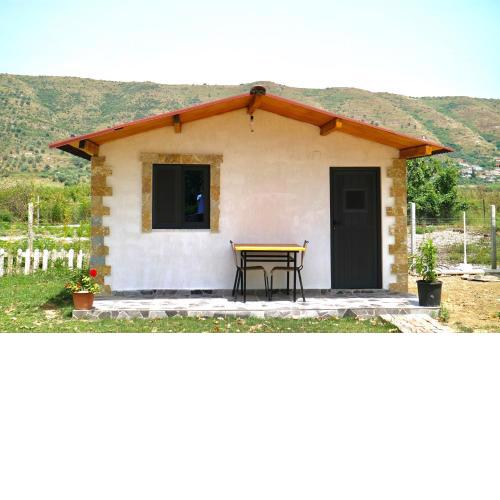 Sandri Country Inn