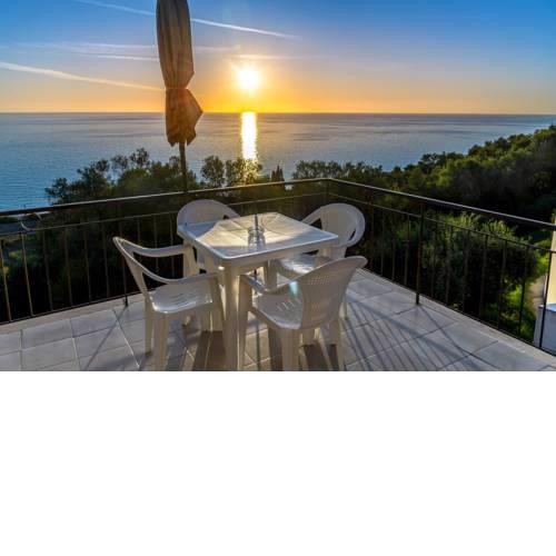 Sandy Bay studios
