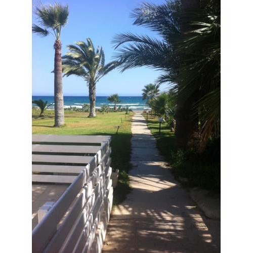 Sandy Beach Apartment 9