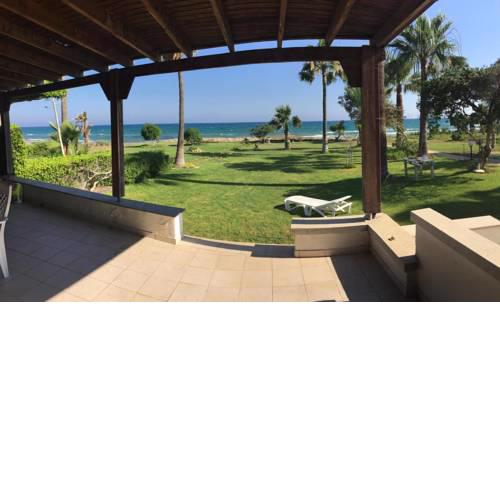 Sandy Beach Villas 17