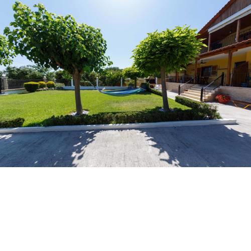 Sandy Coast Apartments
