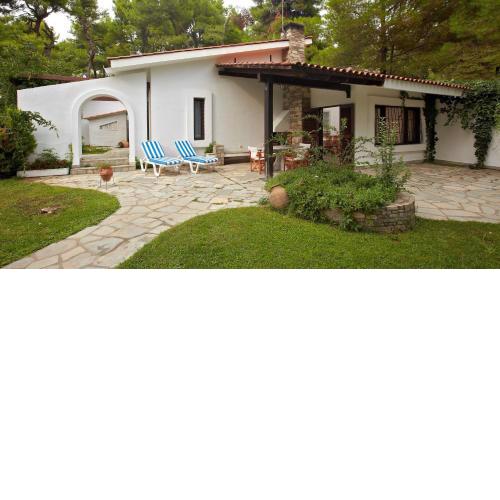Sani Seaside Luxury - Dimitra Pool Retreat