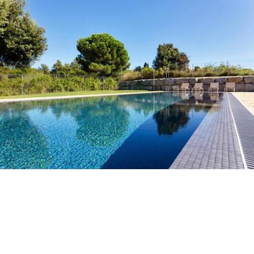 Sant Andreu de Llavaneres Villa Sleeps 8 Pool WiFi