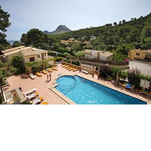 Sant Vicent de sa Cala Apartment Sleeps 5 with Pool