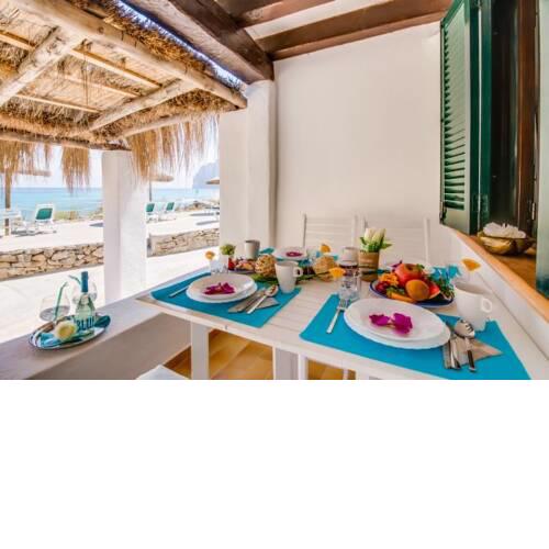 Sant Vicent de sa Cala Apartment Sleeps 6 with Air Con