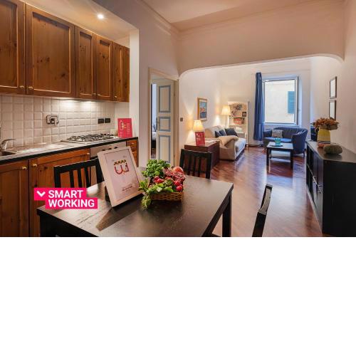 Santa Chiara Apartment by Wonderful Italy