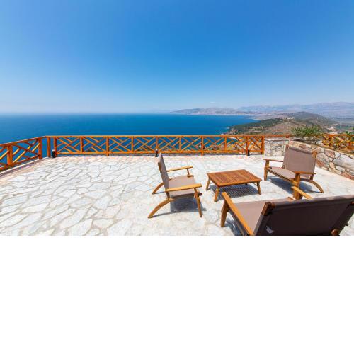 Santa Oliva Suites