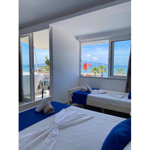 Santa Paola Apartments