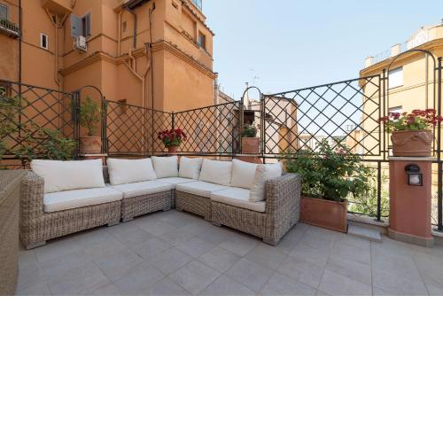 Santa Prassede Rooftop Terrace Studio