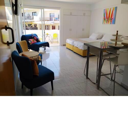 Santa Thekla Boutique Studio