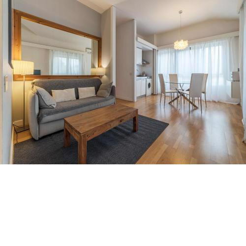 Sant'Angelo Modern Apartment