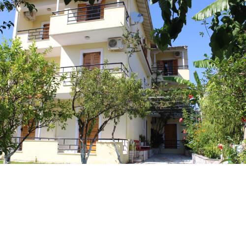 SAPFO STUDIOS & APARTMENTS