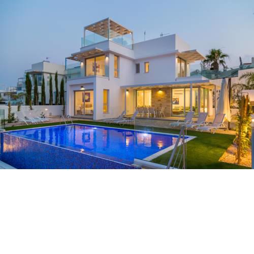Sapphire Lagoon Villa