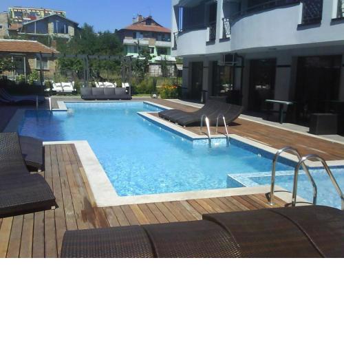 Sarafovo Beach Apartment mit Terrasse