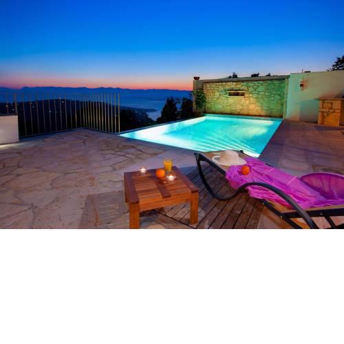 Sarakinatika Villa Sleeps 4 Pool Air Con WiFi
