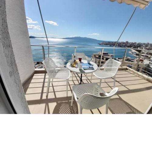 Saranda Amazing Sea View Apartment