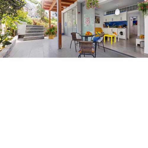 Saranda Apartments