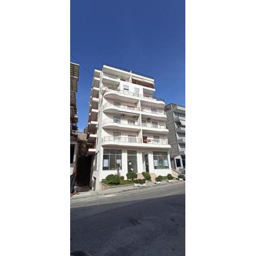 Saranda Green