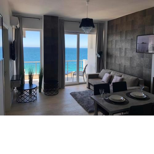 Saranda Luxury Apartment