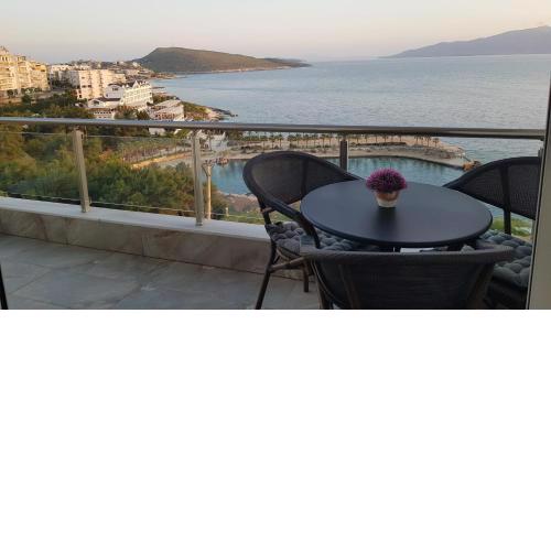 Saranda sea view apartment