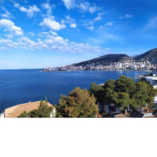 Saranda Sea View Family Apartment