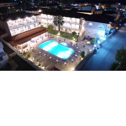 Sarantis Hotel