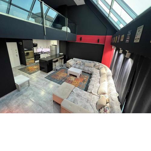 SARAY VIP SUIT