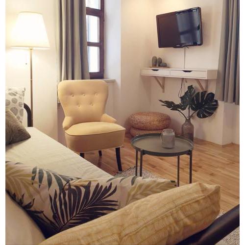 Saturn Apartment