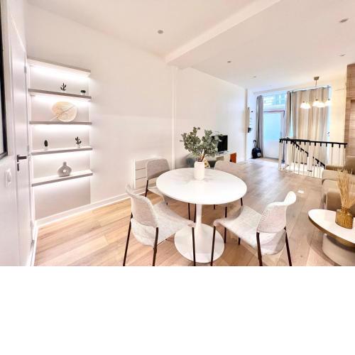 Sauna et bain remous dans un appartement luxe - 4P