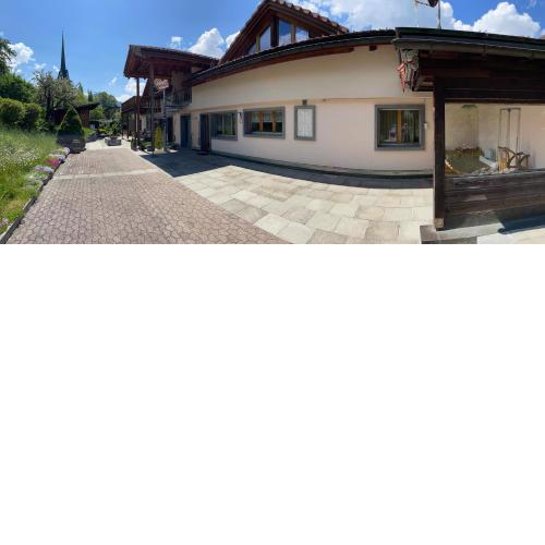 Savognin Stradung 9 EG links