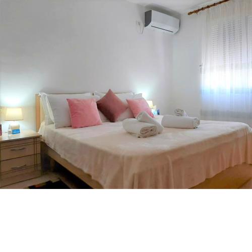 Sazani's Place