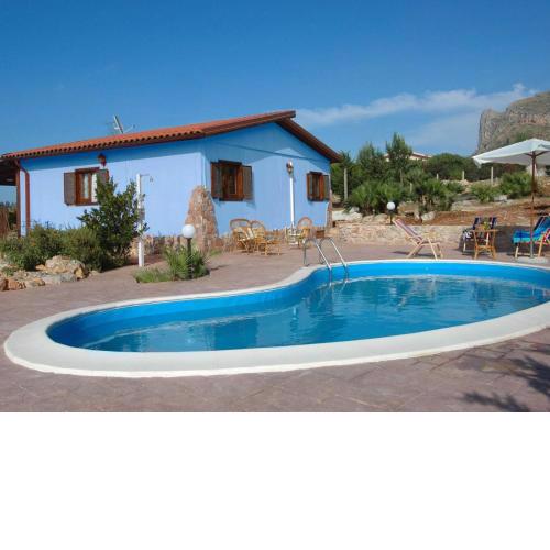 Scenic Holiday Home in Castellammare del Golfo near Beach