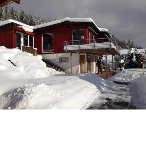 Schmuckes Chalet mit fantastischer Bergsicht