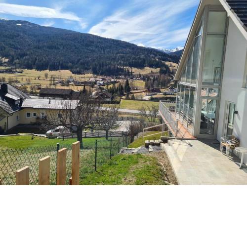 Schönes neues Haus in Traumlage mit Blick auf den Kreischberg