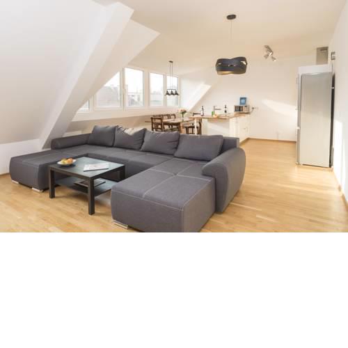 Schottenring Terrace by welcome2vienna